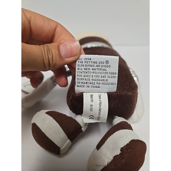 1994 Hershey Man by the Petting Zoo Plush 9” Candy Chocolate Vintage AR40 - Picture 9 of 9